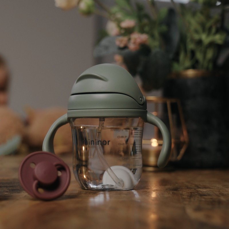 Mininor - Straw Bottle Tritan 220ml Willow Green