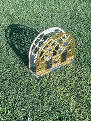 Golden acrylic tissue holder – elegant Ramadan decor, perfect for home or gifting.