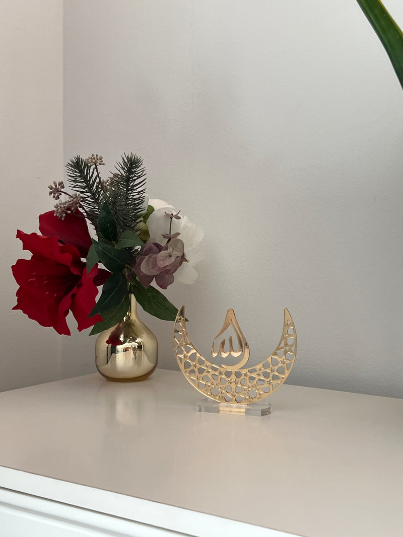 Golden acrylic decorative Allah stand – elegant Islamic home decor or Ramadan gift, featuring a lustrous finish.