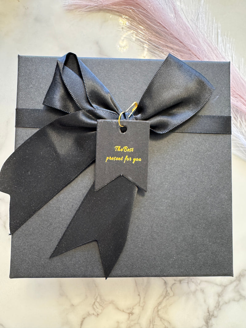 Customizable Lipsticks & Lip Balm - Earthy Elegance