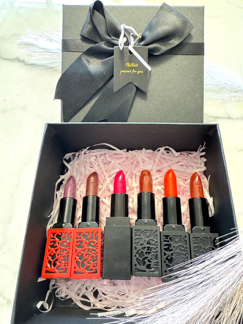 Customizable Lipsticks & Lip Balm - Earthy Elegance