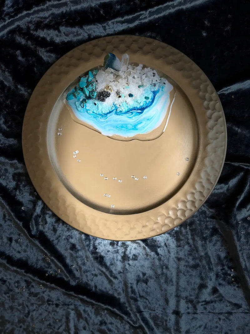 Gold plate with Gemstones