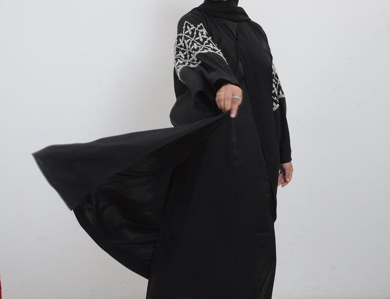 Nourra Abaya