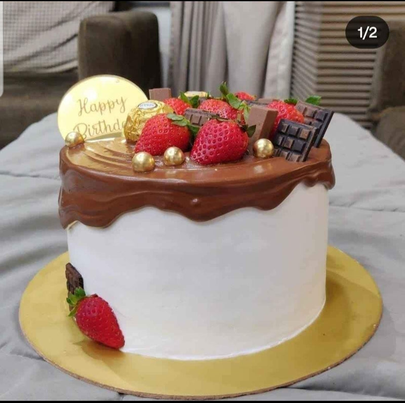 Fresh Fruit Cake - Strawberry