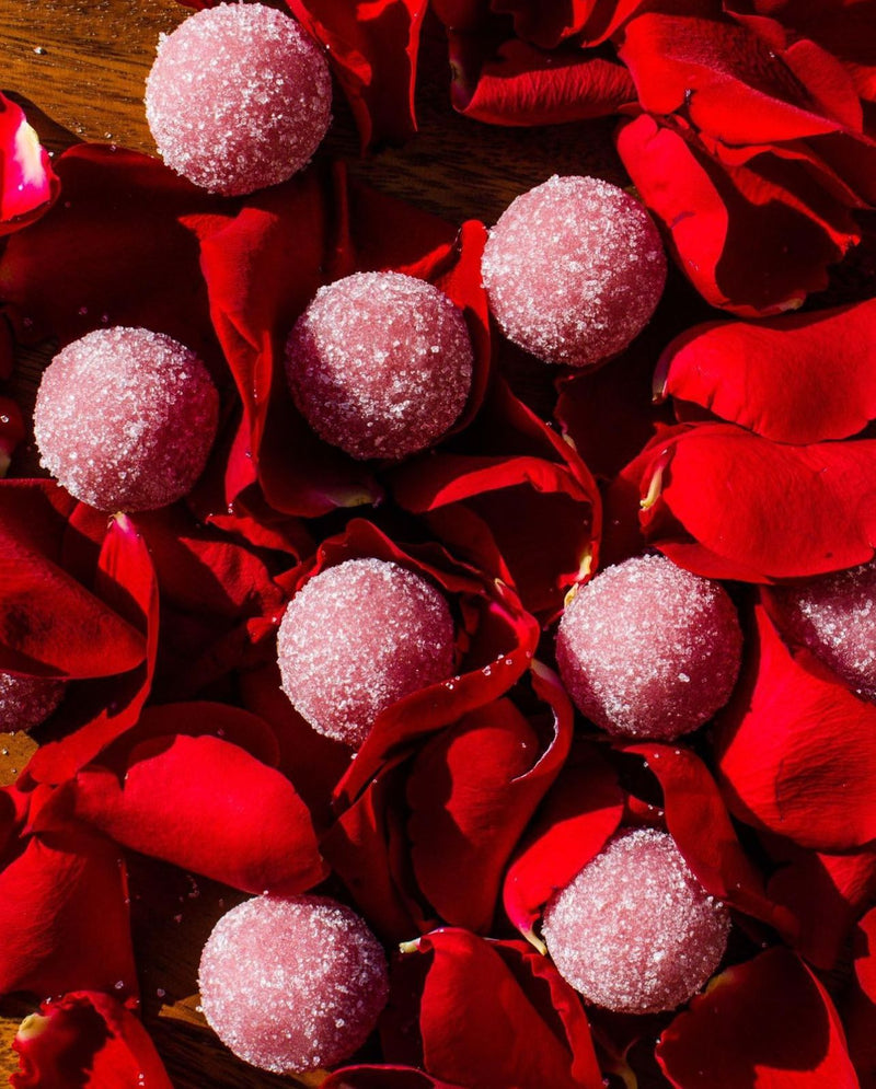 Oud & Rose Natural Scrub Balls