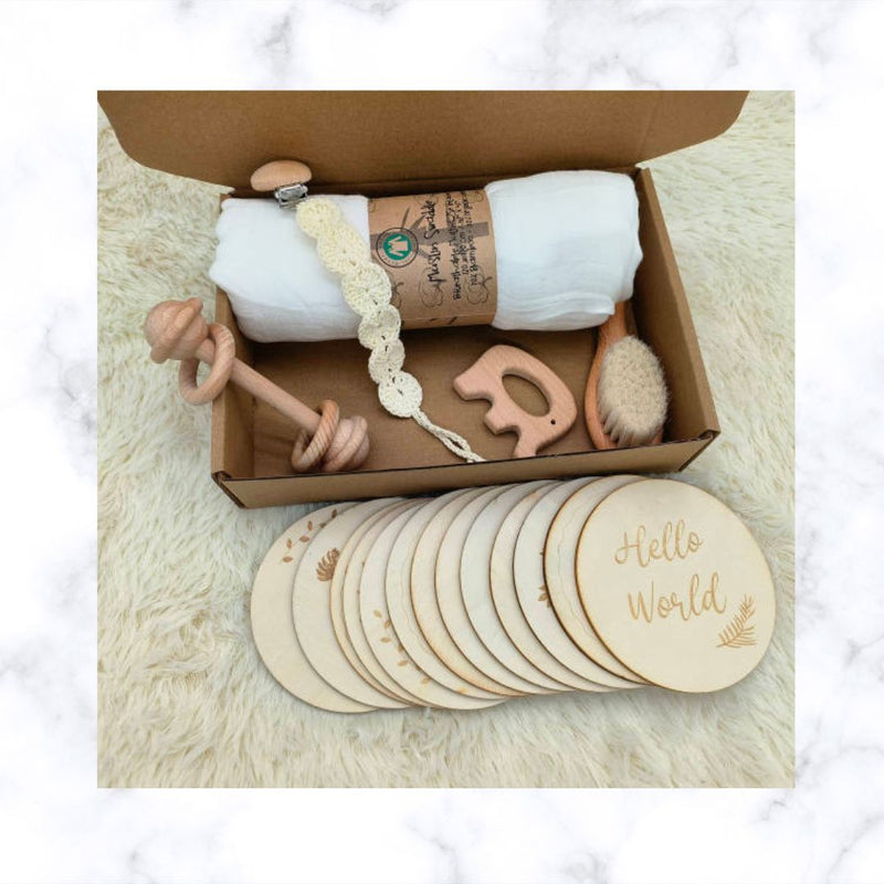 Personalised Baby Gift Box | New born Gift Set | Christmas Gift | New parents Gift | Baby Shower Gift