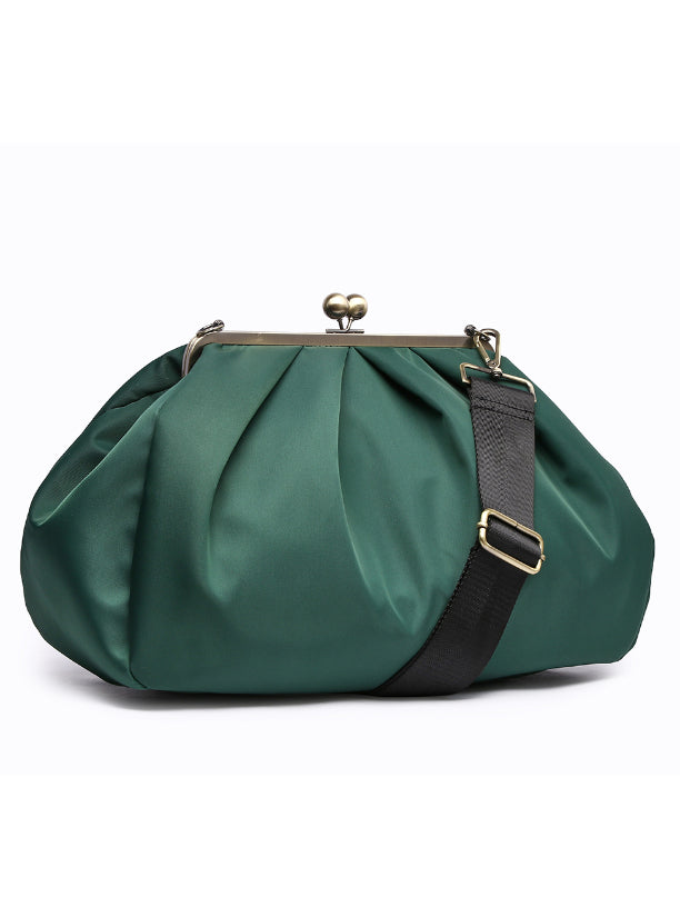 Anni Teriani SOC W&B Green Clutch