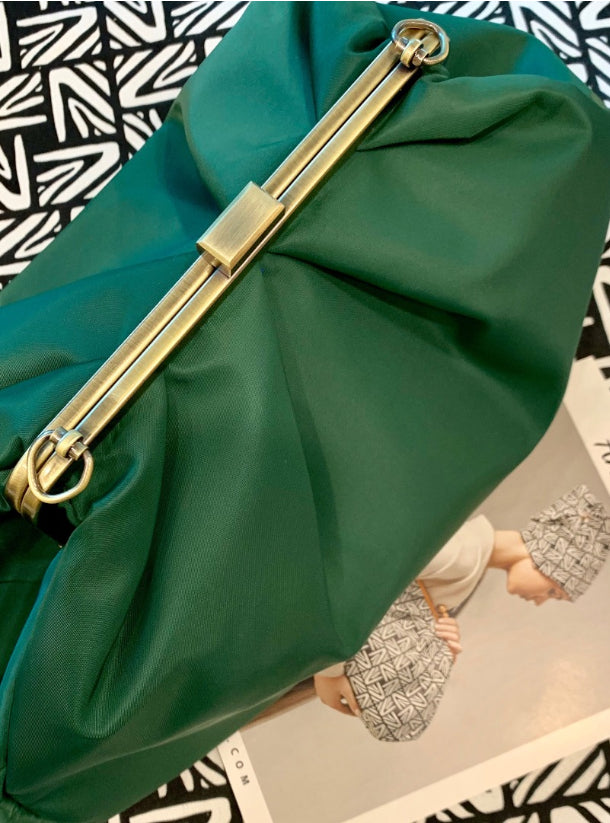 Anni Teriani SOC W&B Green