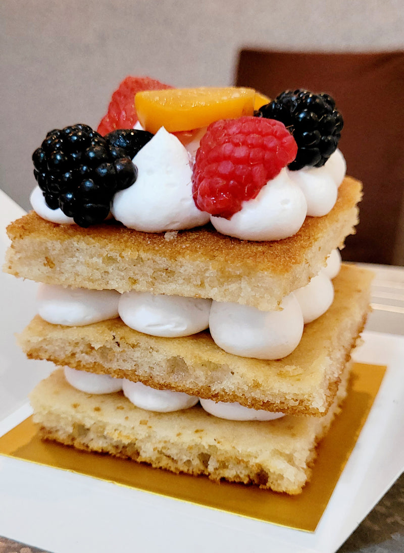 Special design Whipped cream / Buttercream cakes