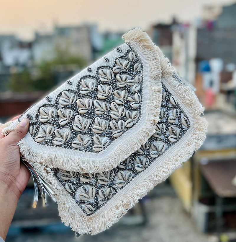 Black and White Shell Sling Bag - Style Bazaar